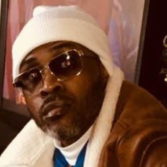 Meet your Posher, Christopher - Picture 1 of 1